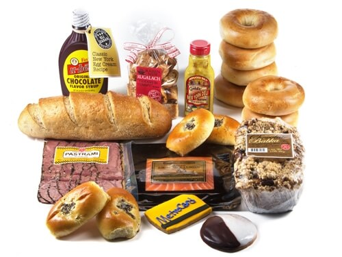 Deluxe New York Deli Experience Gift Basket with 6 bagels and 8 oz. smoked salmon